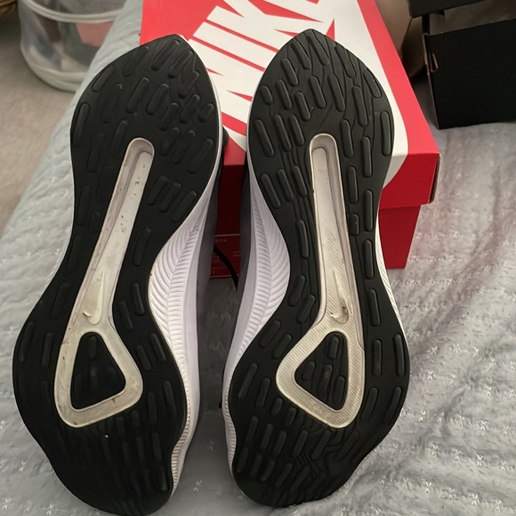 Women’s Nike Exp-X14 size 9 - Picture 5 of 6